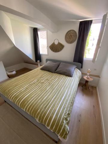 Duplex Proche Gare Vue Tour Perret Avec Parking Gratuit Apartment Amiens Bagian luar foto